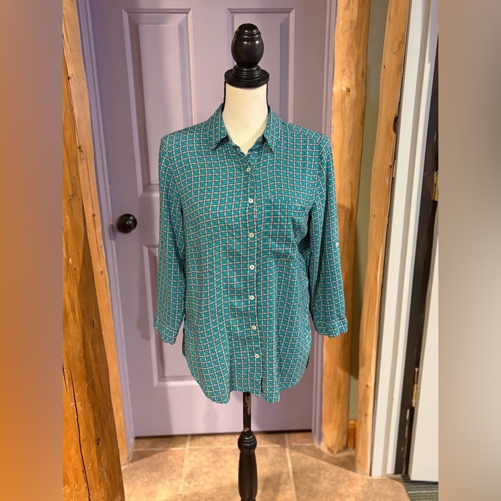 Blue/green Rayon Grand & Green small rayon blouse.
